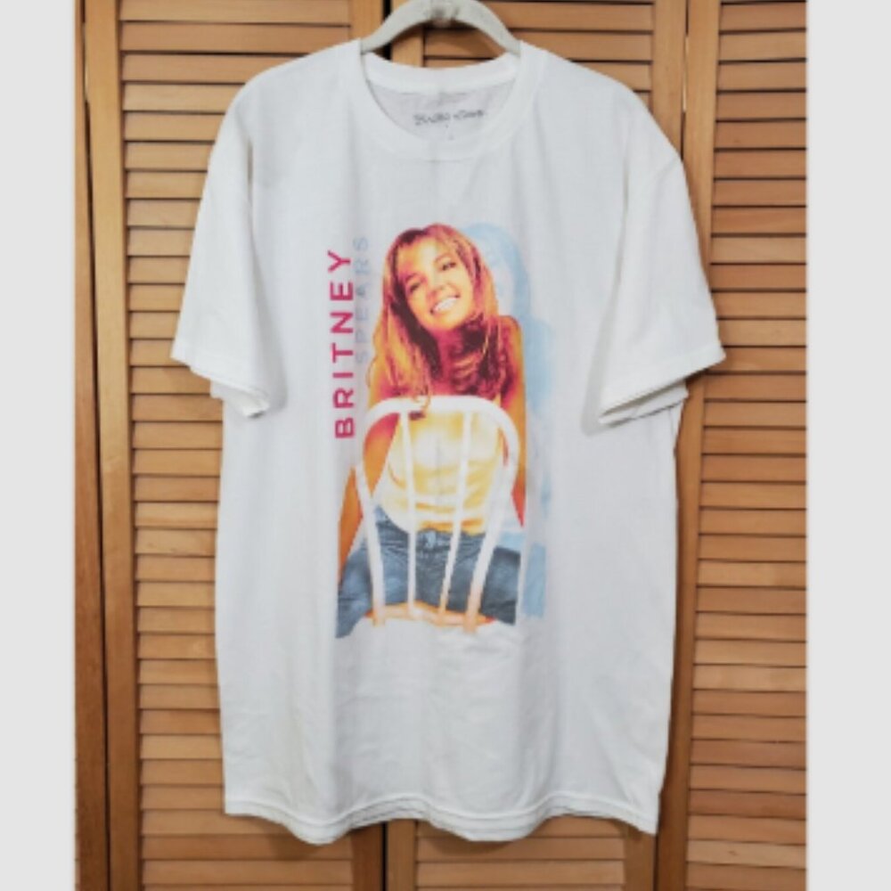 Britney Spears Women's Vintage Inspired Graphic Tee L